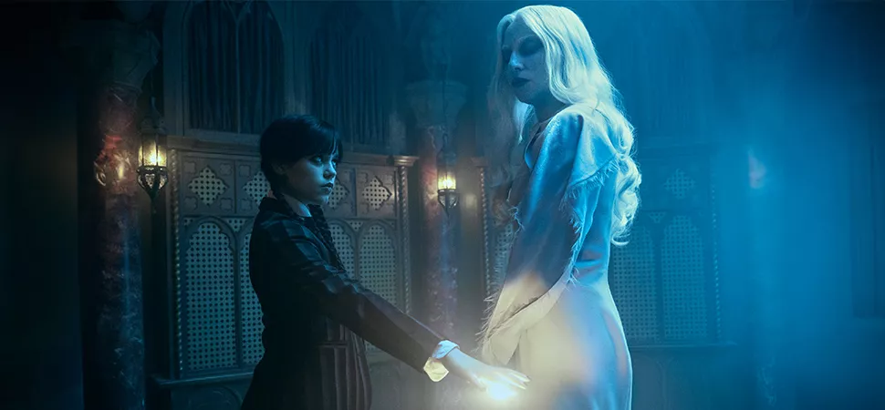 Jenna Ortega und Lady Gaga in Wednesday.