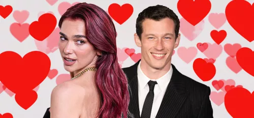 Fotomontage: Dua Lipa & Callum Turner vor Herzchen-Hintergrund